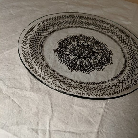 1951 Chance Glass Serving Plate and 6 dessert plates, set of 7 Black Lace - Picture 8 of 13